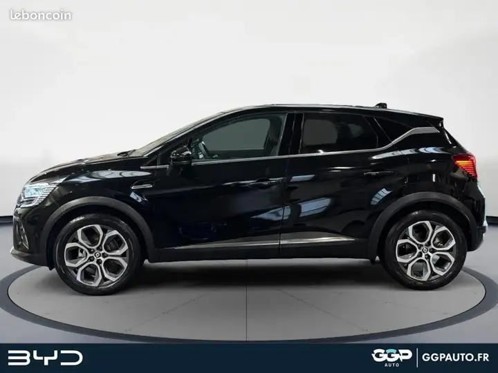 Renault Captur 2024 photo 2