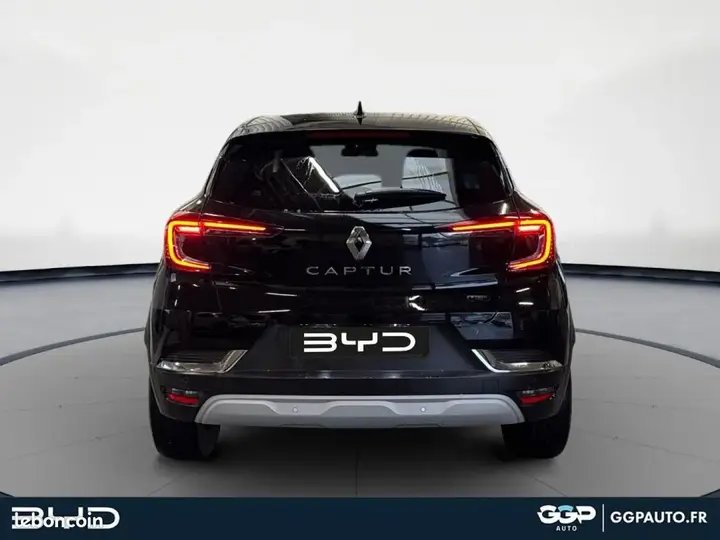 Renault Captur 2024 photo 4