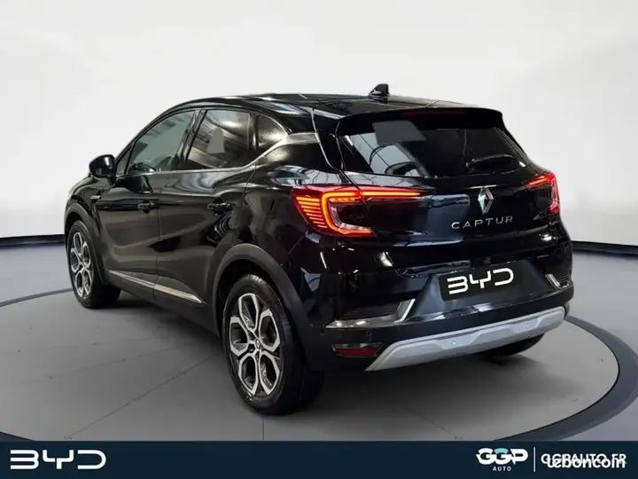 Renault Captur 2024 photo 3