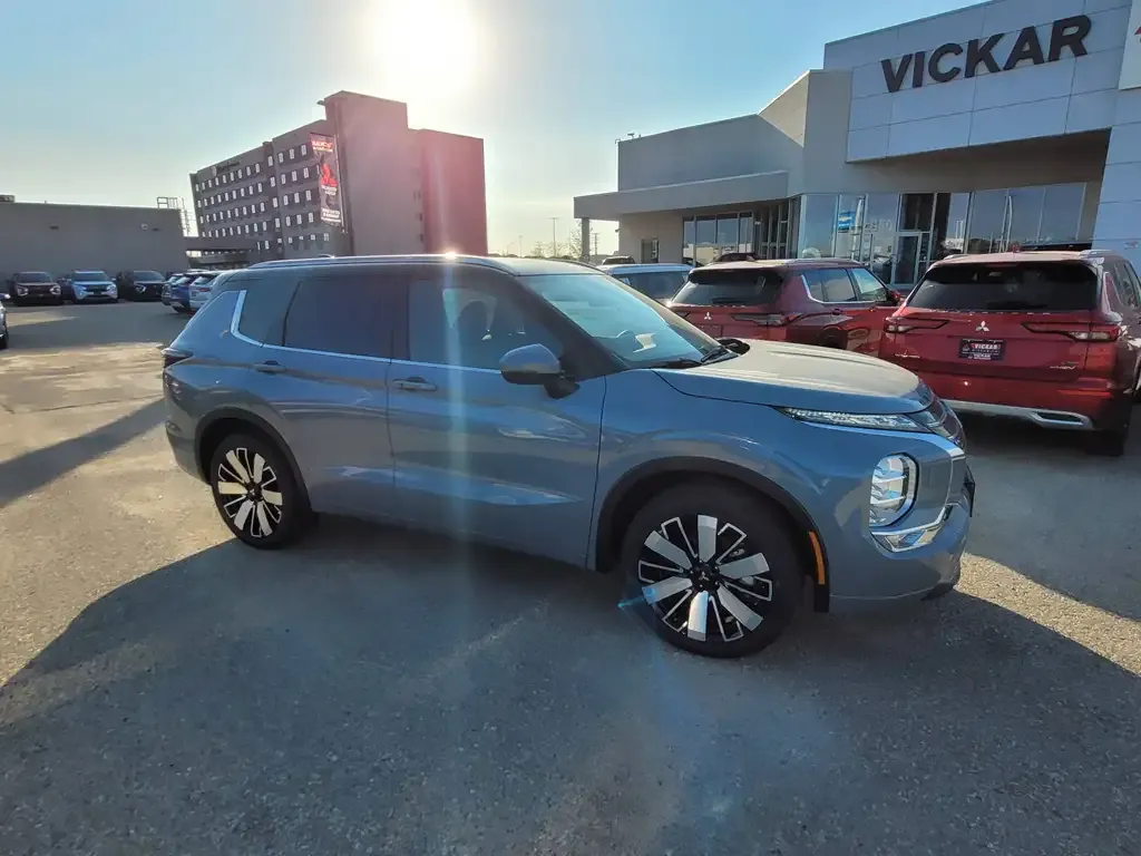 Mitsubishi Outlander 2026 photo 4