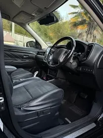 Mitsubishi Outlander 2018 photo 3