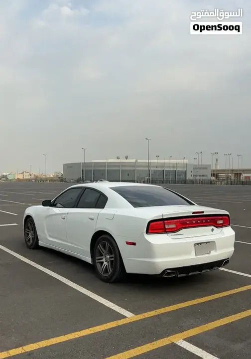 Dodge Charger 2012 photo 3