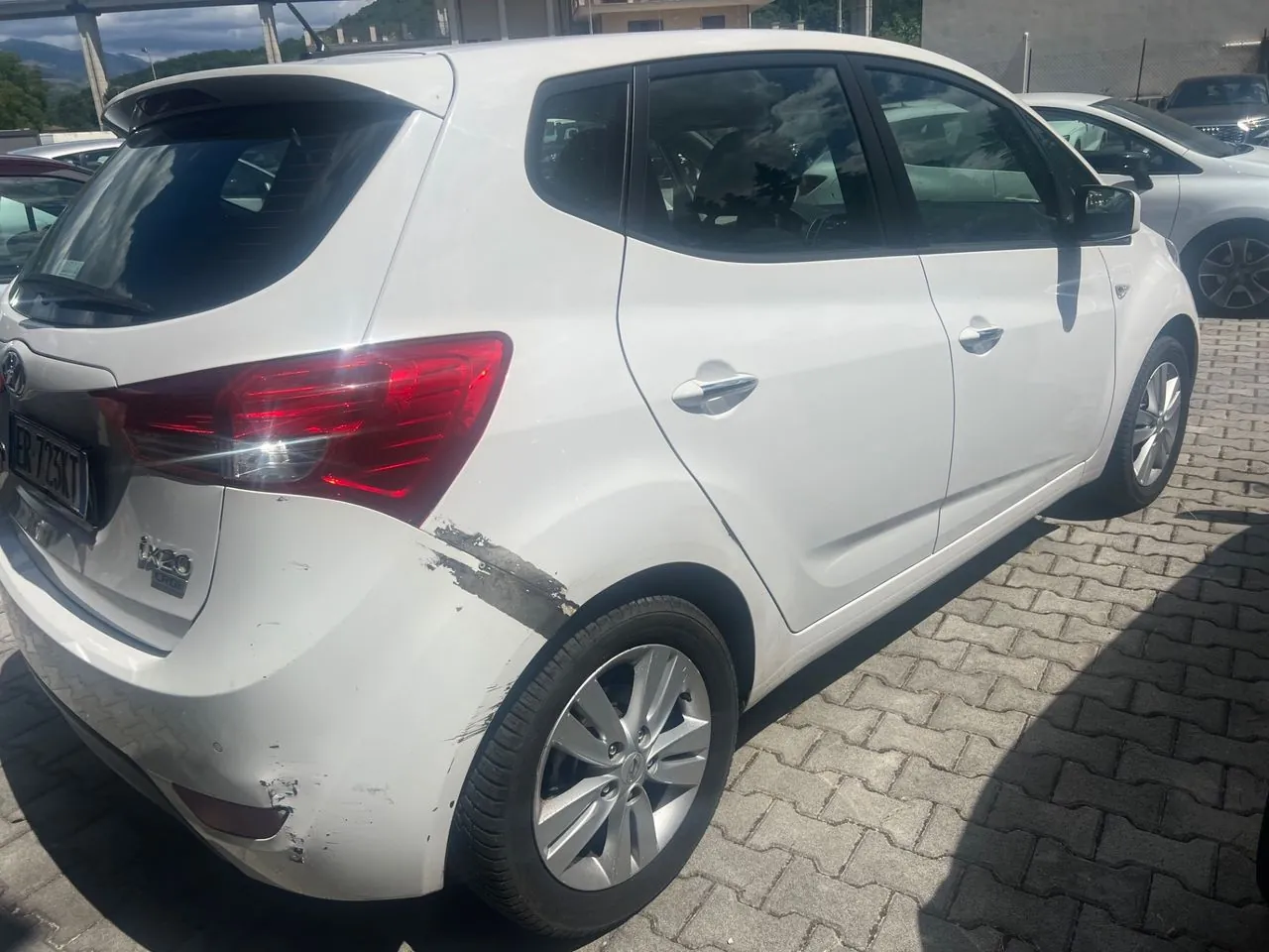 Hyundai Ix20 2013 photo 3