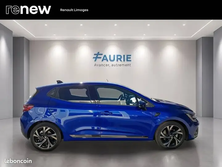 Renault Clio 2023 photo 4