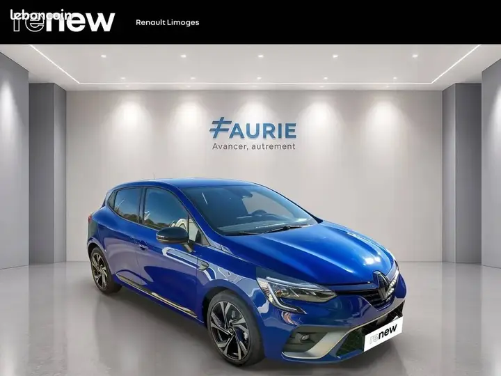 Renault Clio 2023 photo 3