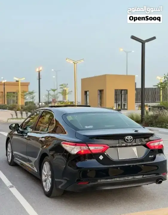 Toyota Camry 2019 photo 3