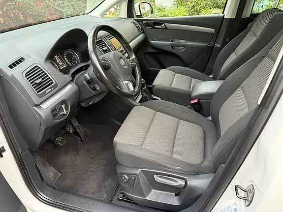 Volkswagen Sharan 2013 photo 5