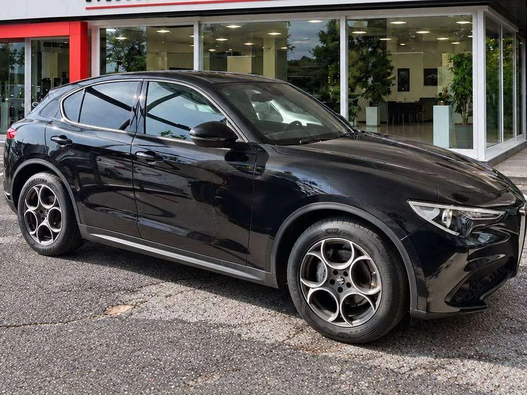 Alfa Romeo Stelvio 2022 photo 3