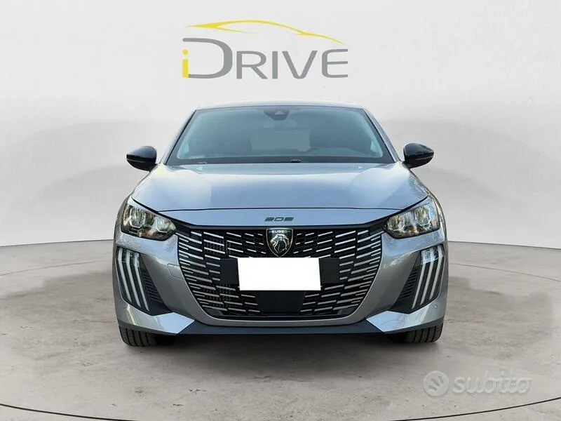 Peugeot 208 2024 photo 3