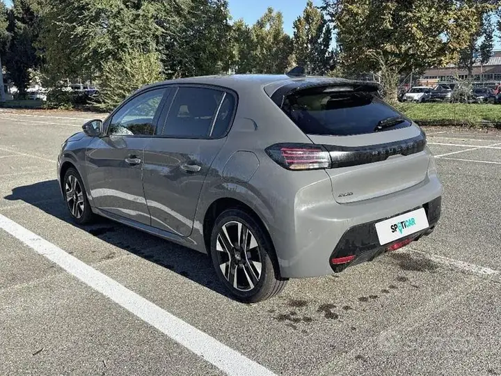 Peugeot 208 2025 photo 3