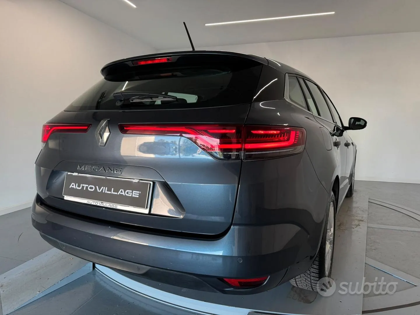 Renault Megane 2023 photo 5