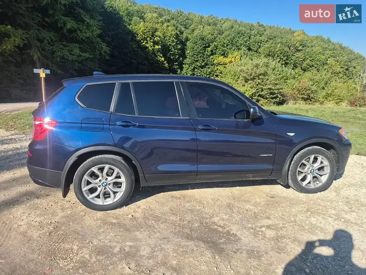 BMW X3 2012 photo 2