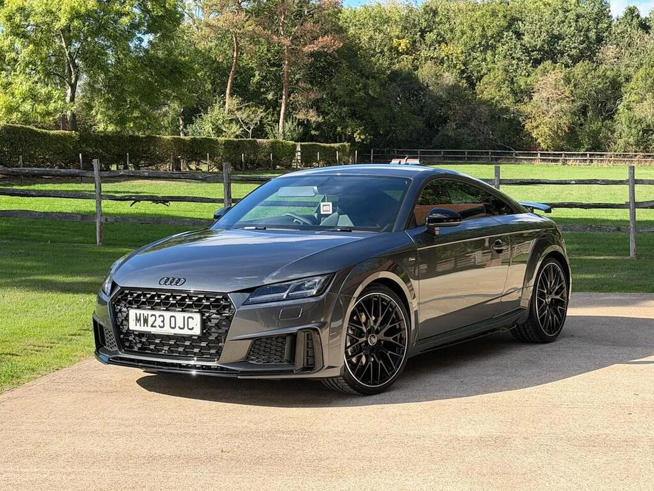 Audi Tt 2023 photo 2