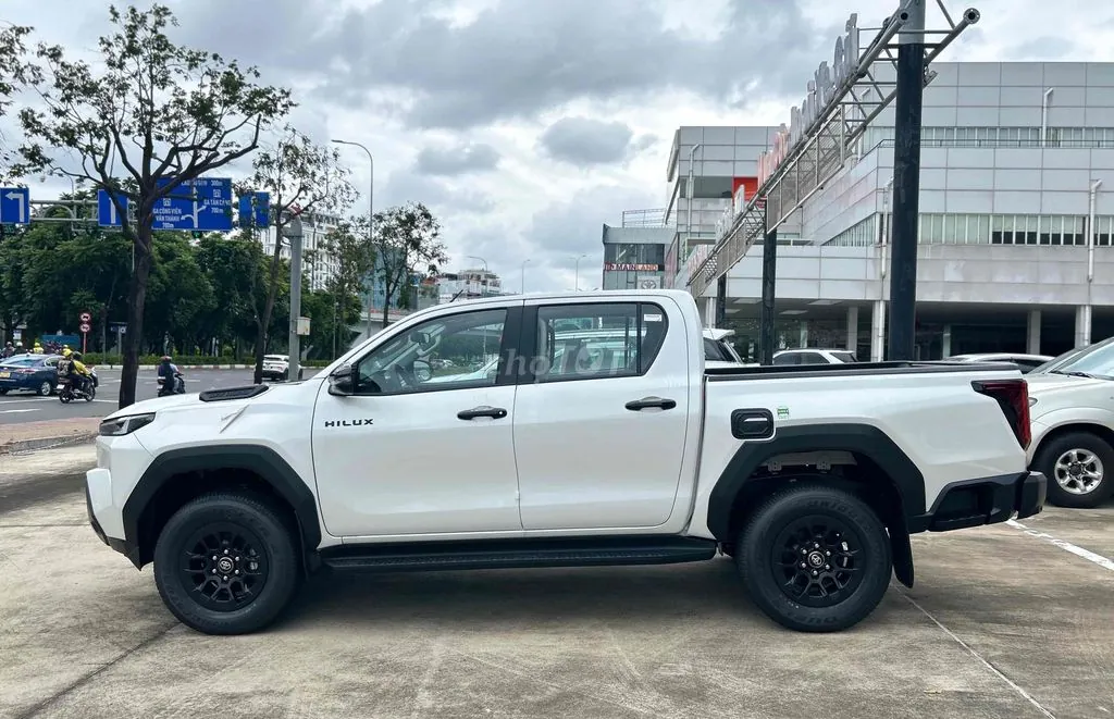 Toyota Hilux 2026 photo 3