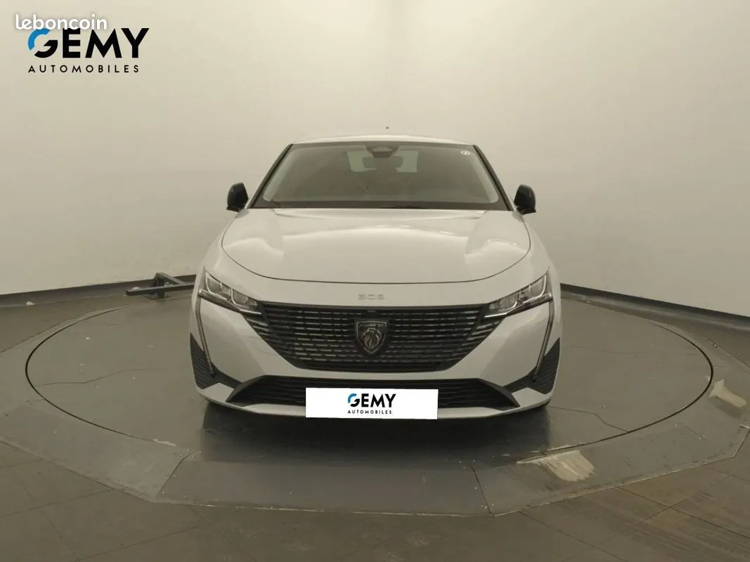 Peugeot 308 2025 photo 4