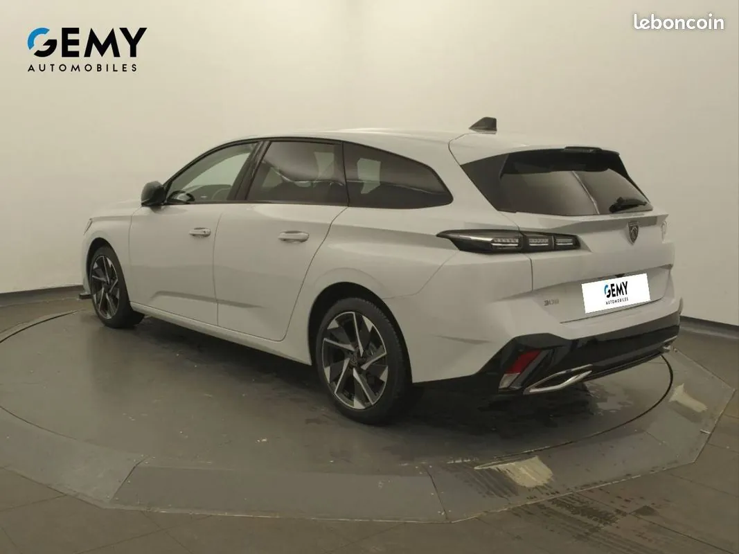 Peugeot 308 2025 photo 5