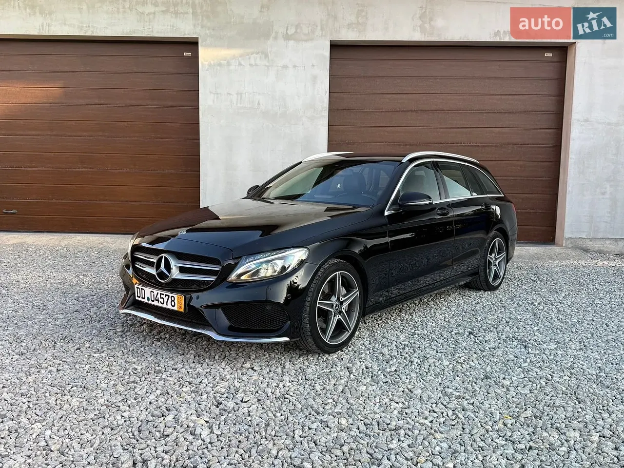 Mercedes-Benz C-Class 2017 photo 3