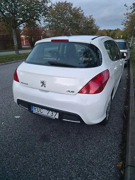 Peugeot 308 2010 photo 3