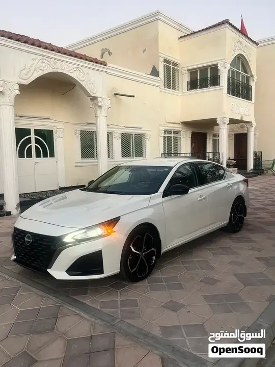 Nissan Altima 2023 photo 5
