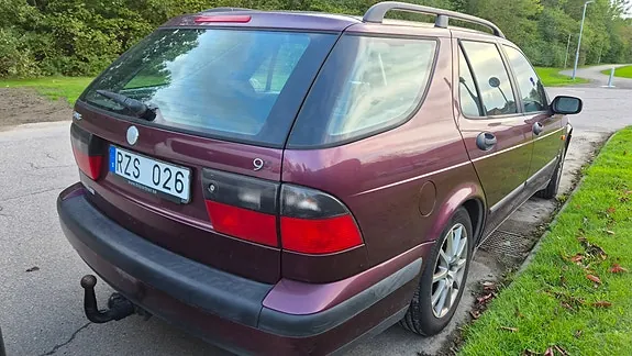 Saab 9-5 2000 photo 3
