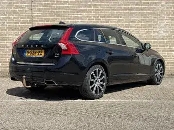 Volvo V60 2013 photo 2