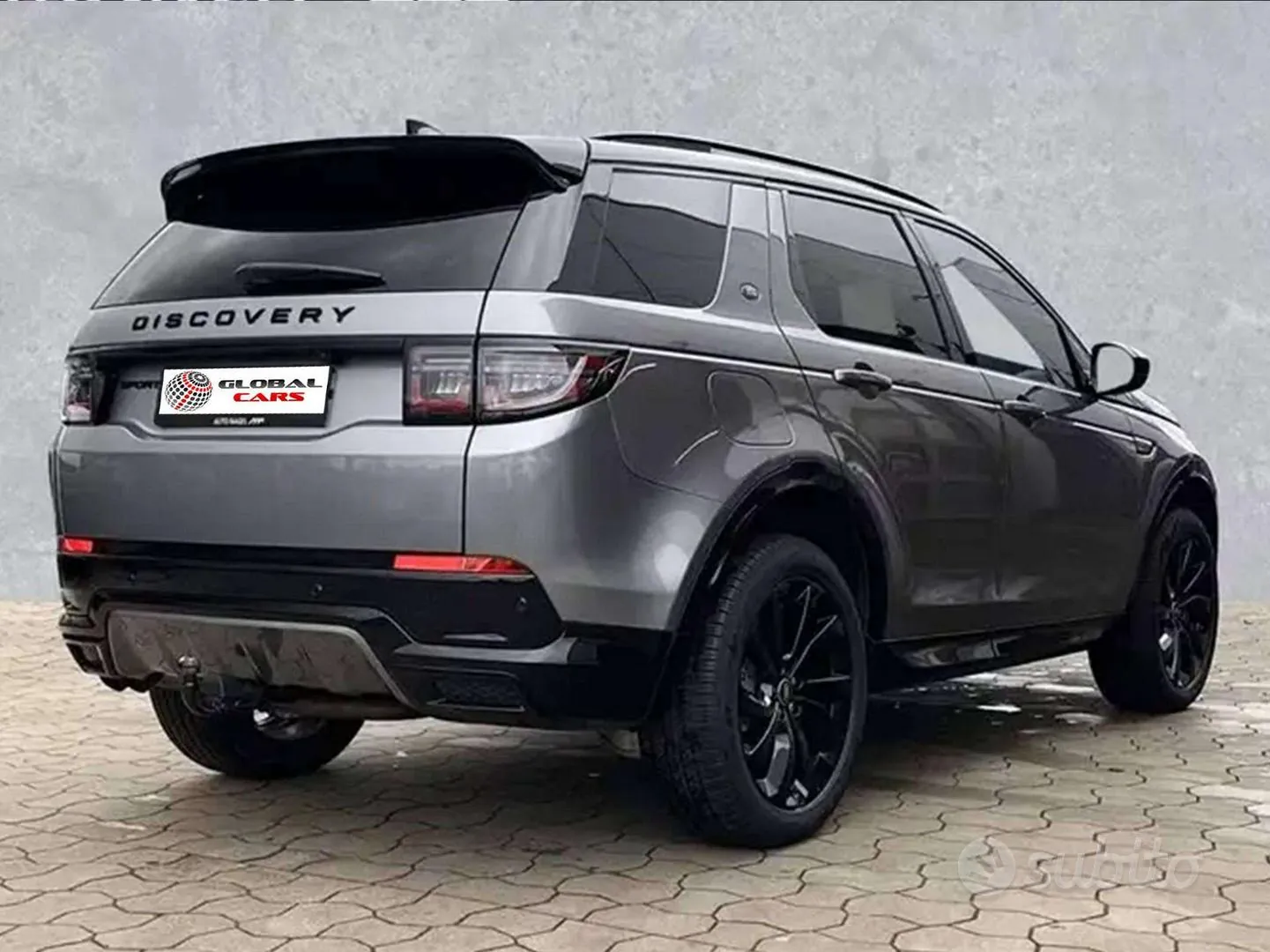 Land Rover Discovery Sport 2025 photo 4