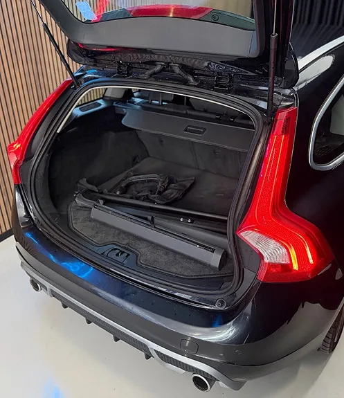Volvo V60 2012 photo 3