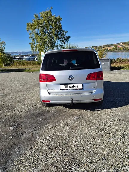 Volkswagen Touran 2013 photo 5