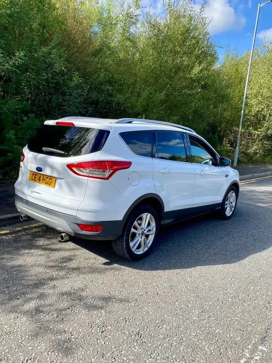 Ford Kuga 2014 photo 3