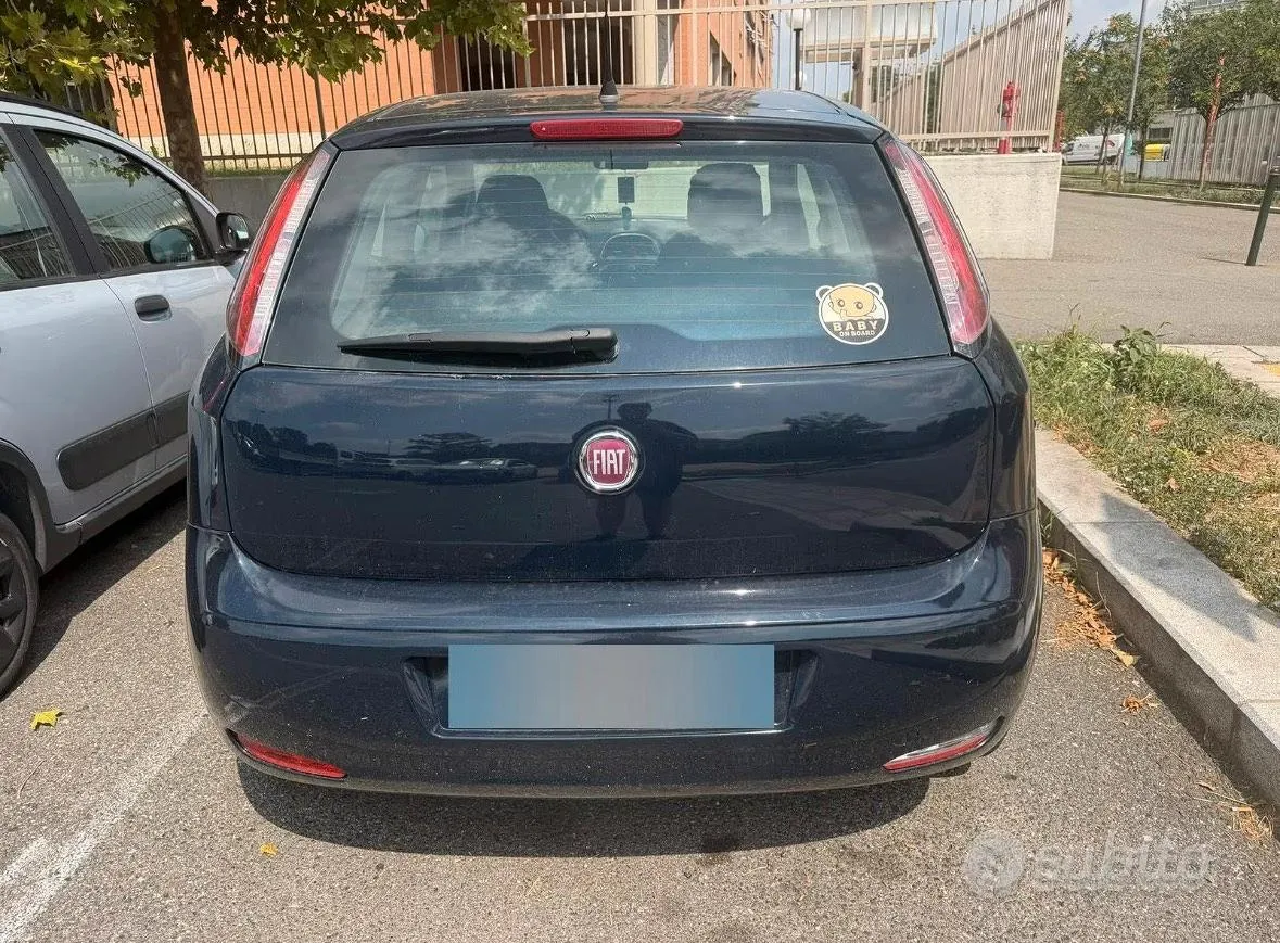Fiat Punto 2014 photo 2