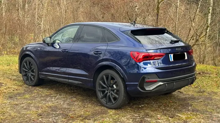Audi Q3 2021 photo 3