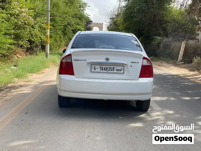 Kia Cerato 2005 photo 4