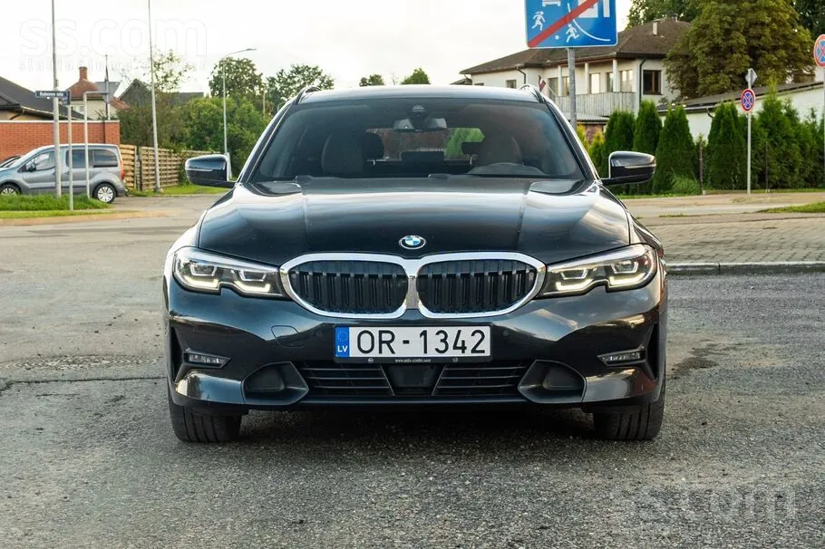 BMW 320D 2021 photo 3
