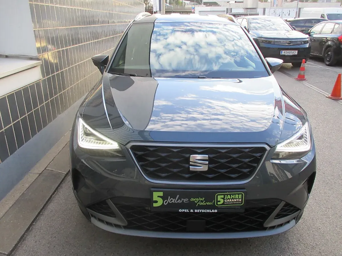 Seat Arona 2023 photo 3