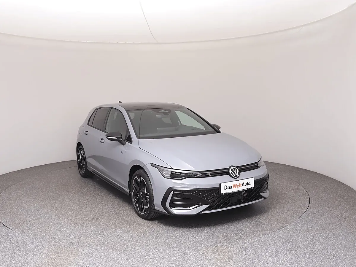 Volkswagen Golf 2026 photo 2