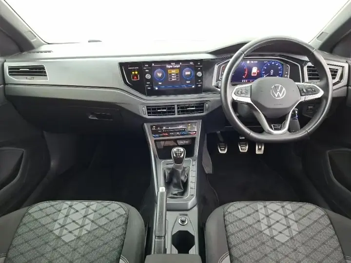 Volkswagen Polo 2024 photo 3