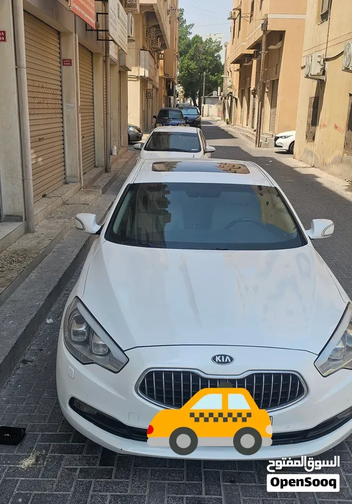 Kia Quoris 2013 photo 5