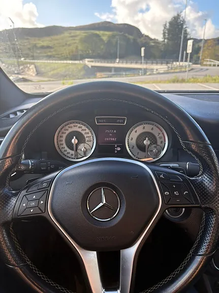 Mercedes-Benz A180 2013 photo 5