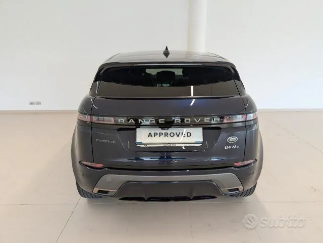 Land Rover Range Rover Evoque 2022 photo 4
