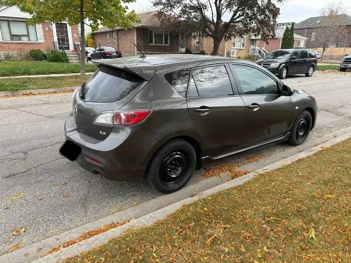 Mazda 3 2010 photo 4