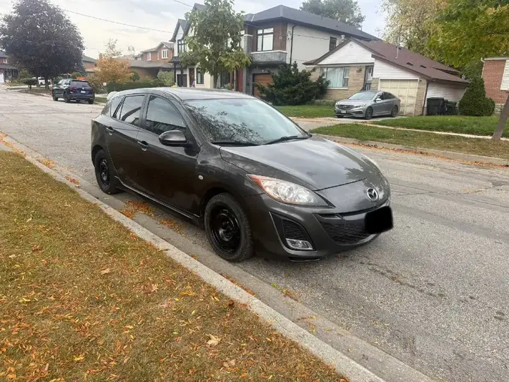 Mazda 3 2010 photo 2
