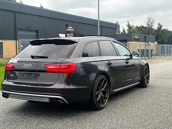 Audi S6 2014 photo 4