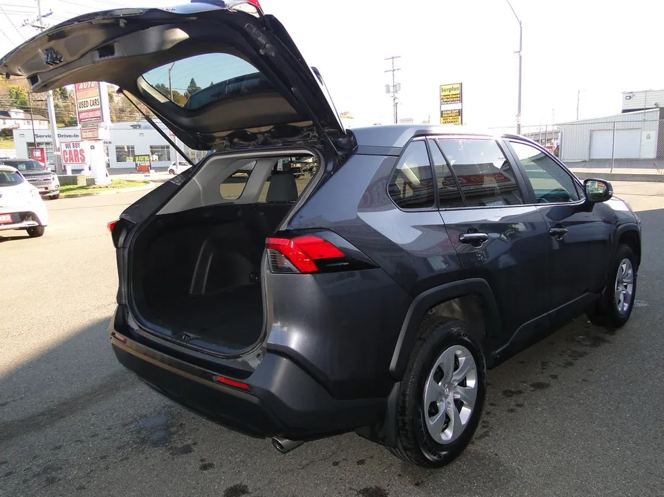 Toyota Rav4 2022 photo 4