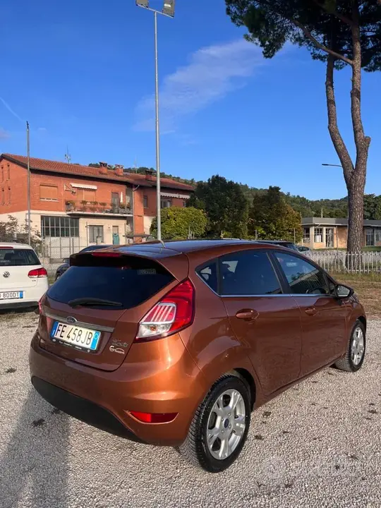 Ford Fiesta 2016 photo 5