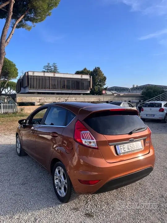 Ford Fiesta 2016 photo 4