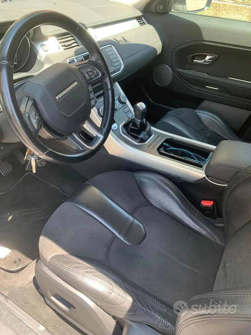 Land Rover Range Rover Evoque 2013 photo 4