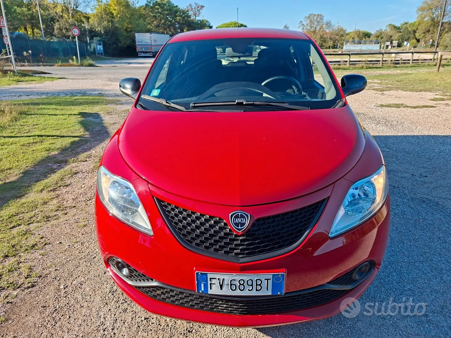 Lancia Ypsilon 2019 photo 2