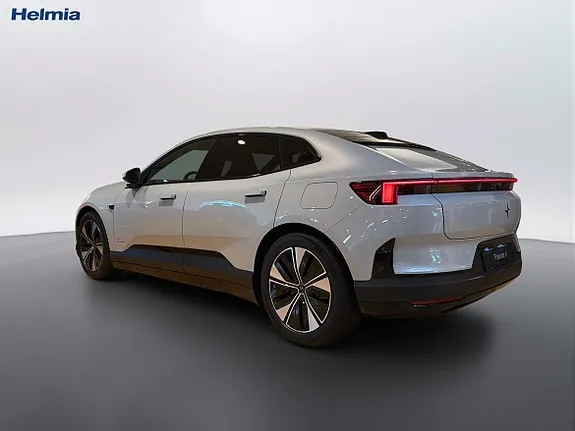 Polestar 4 2027 photo 3