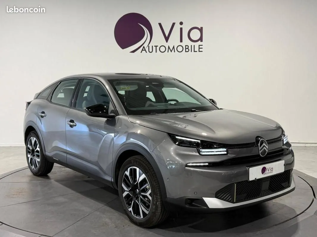 Citroen C4 2025 photo 3