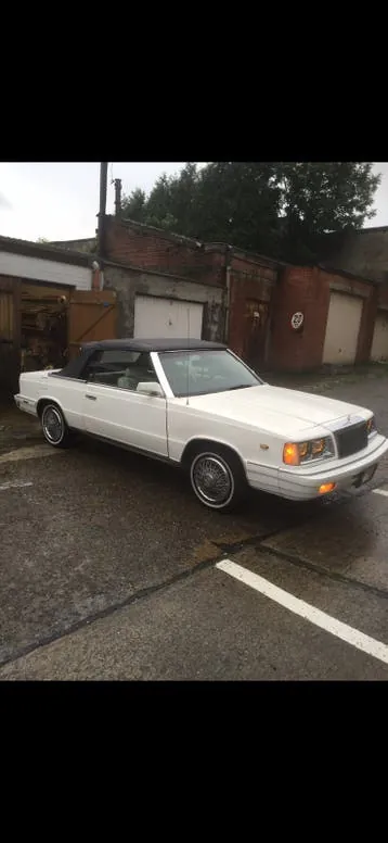 Chrysler Le Baron